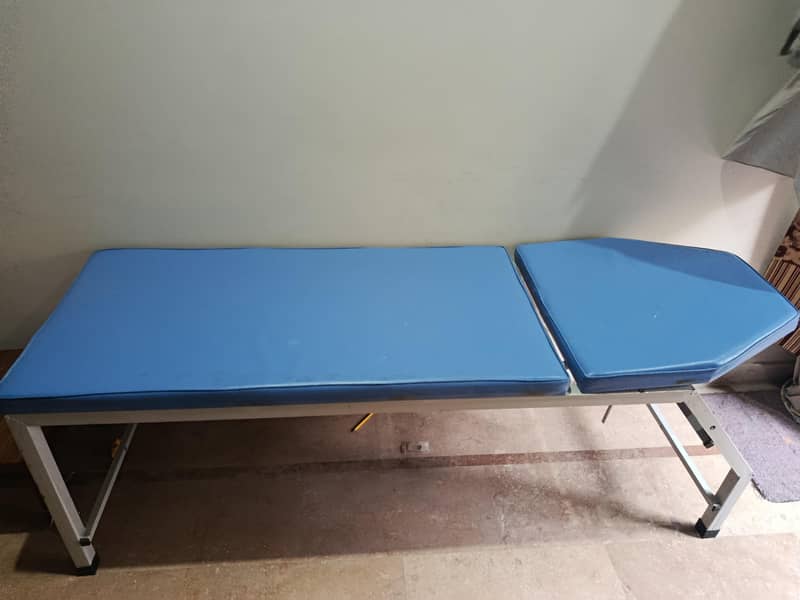 examination couch/bed 0