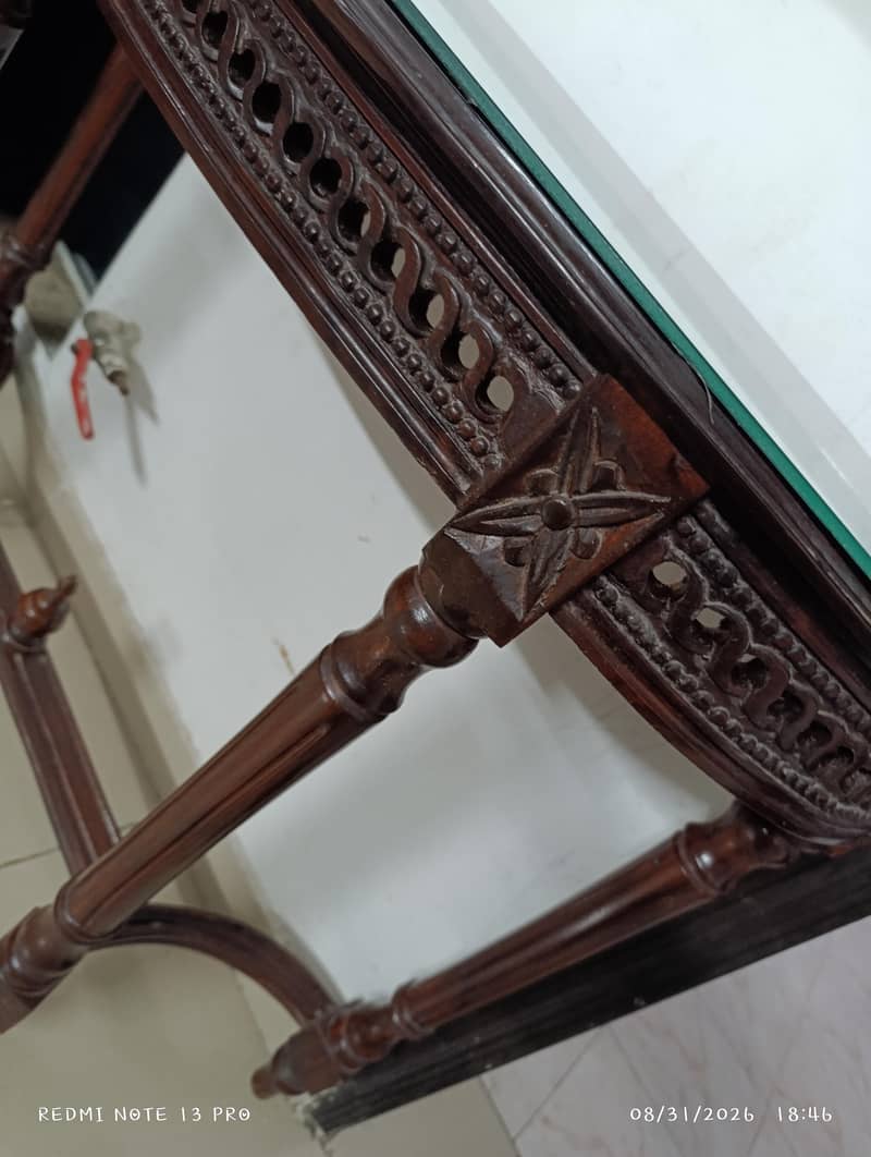 console with mirror 3
