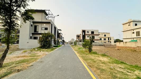 5 Marla 40 Feet Road Facing 10 Marla Plot is Up for Sale in Imperial Block Park View City Lahore