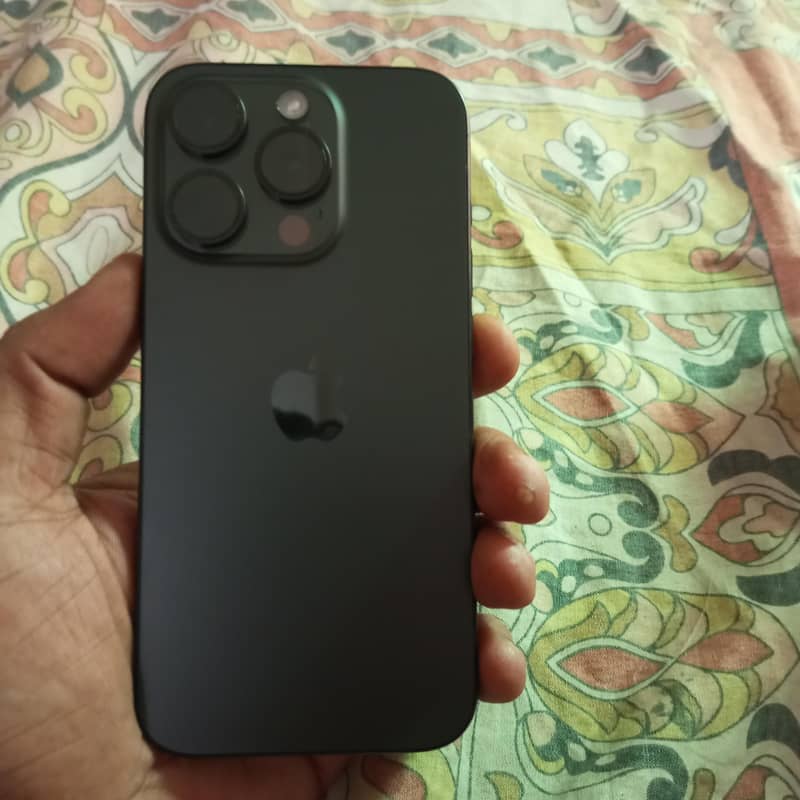 Apple iPhone 15 Pro 5