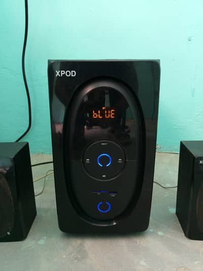 Xpod bt 1300 speaker subwoofer