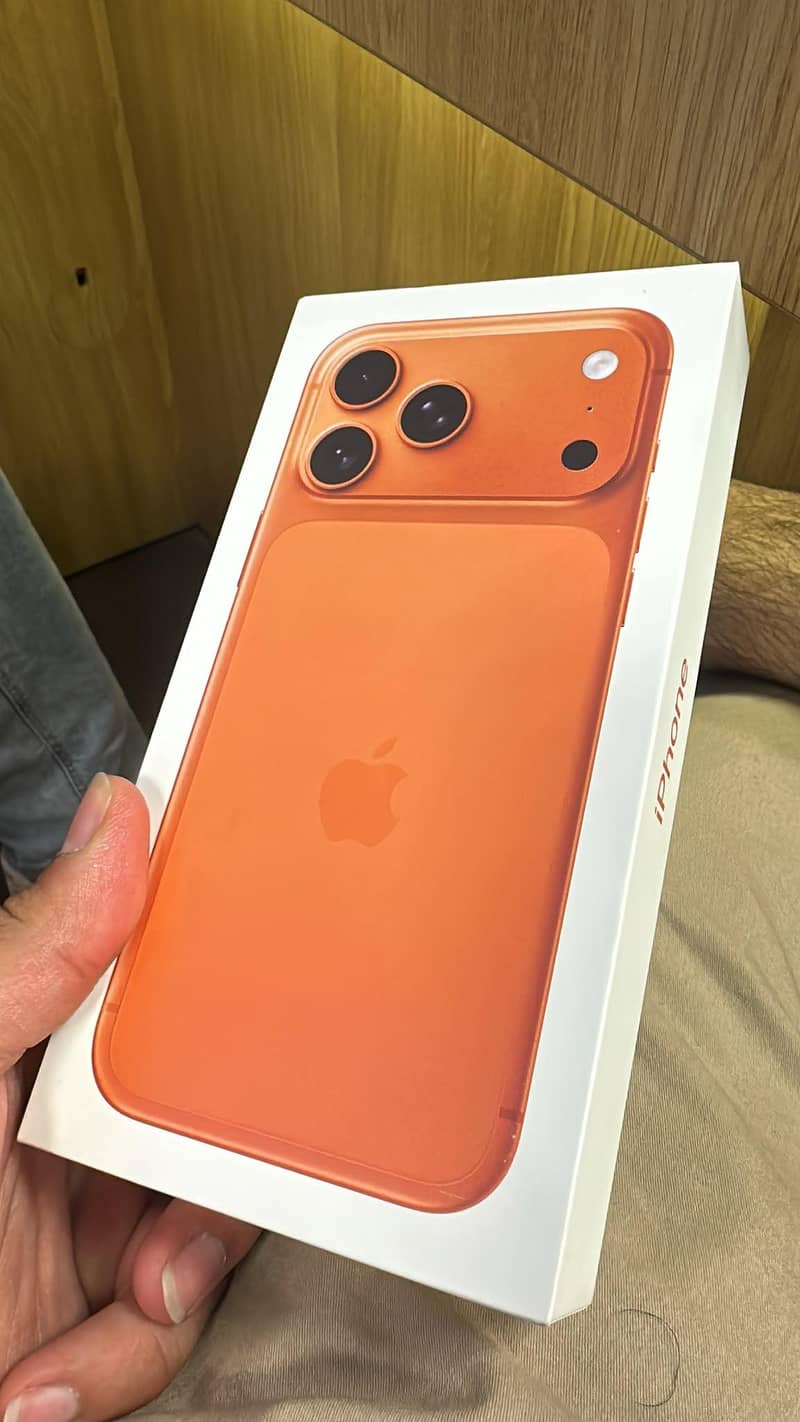 Apple iPhone 17 Pro Max 0