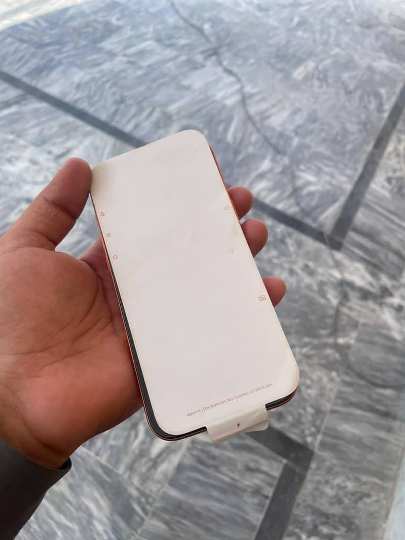 Apple iPhone 17 Pro Max 2