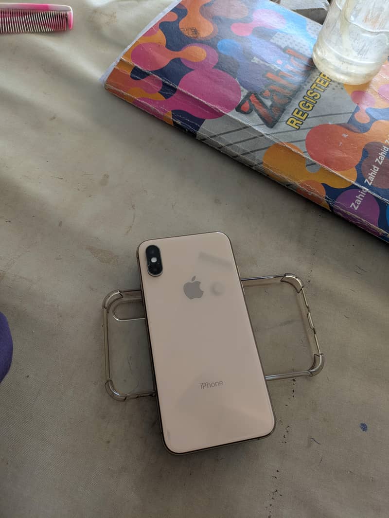 Apple iPhone XS 0