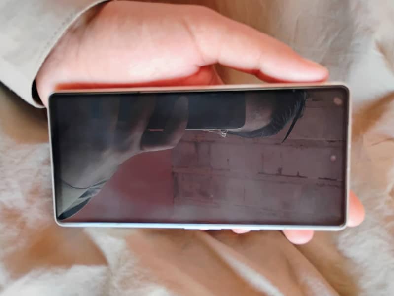 Google Pixel 7a 5