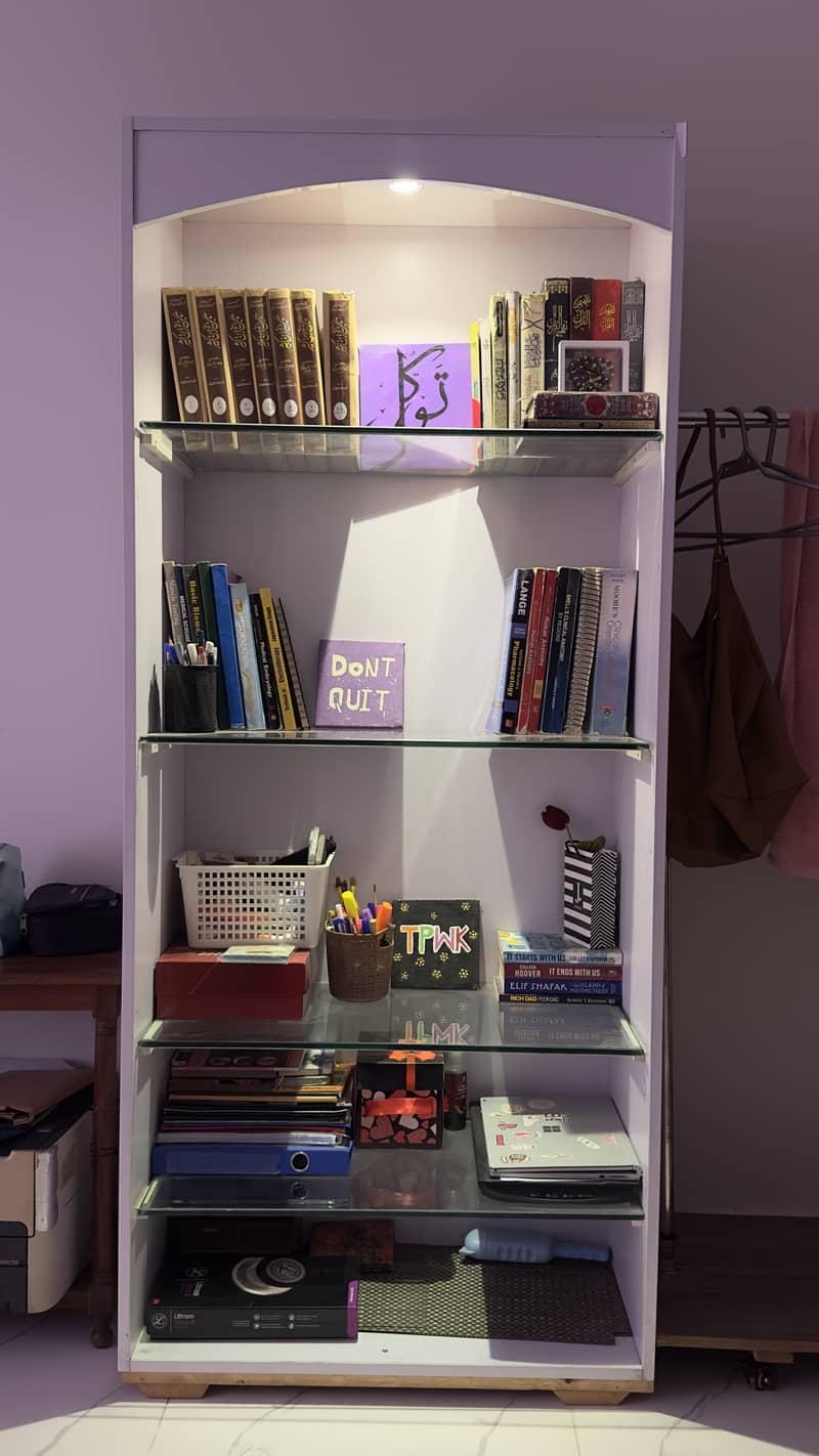 Shelf Premium White sheet 1