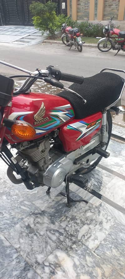 2023 Moder Honda 125 total Genuine condition 10/10
