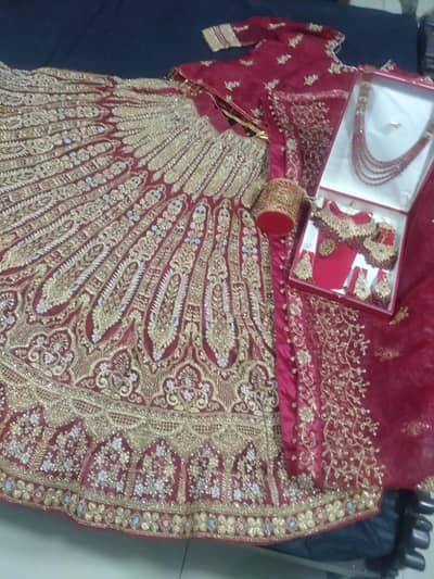 DESIGNER LEHENGA
