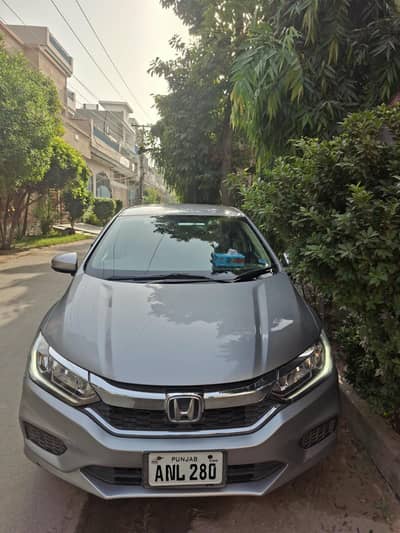 Honda City 1.2 CVT 2023 | 32,000 KM | Total Genuine | Lunar Silver |