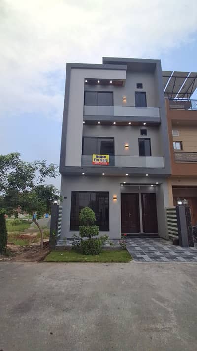 3.3 MARLA HOUSE FOR SALE IN UNION GREEN