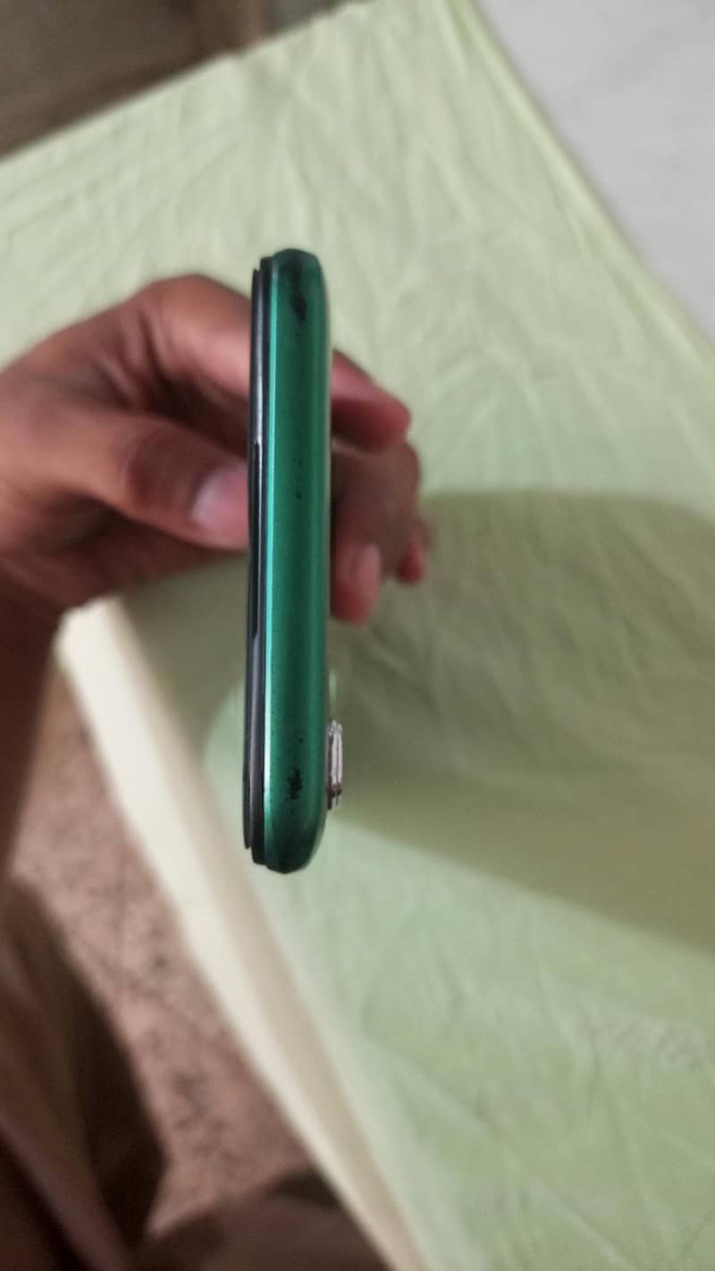 Realme 5i 3