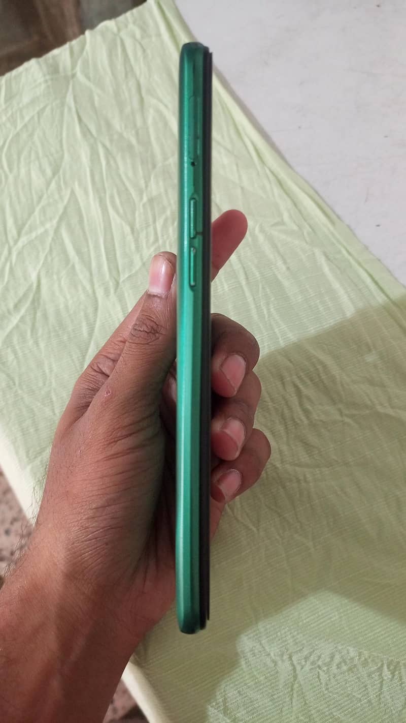 Realme 5i 7