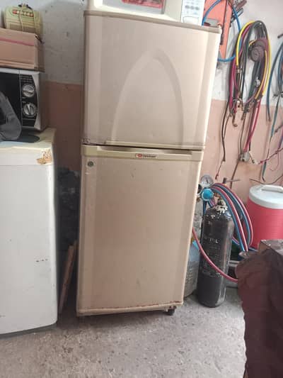 second hand fridge for salee
