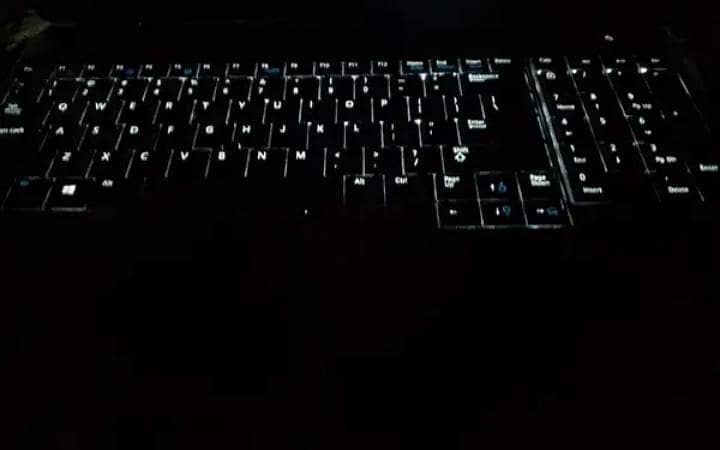 Dell laptop E6540 2