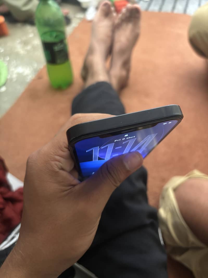 Apple iPhone 12 2