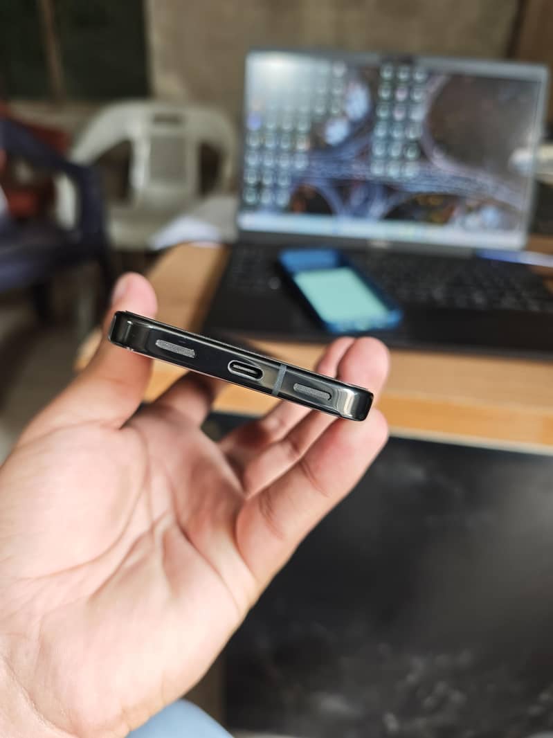 Google Pixel 10 Pro 2