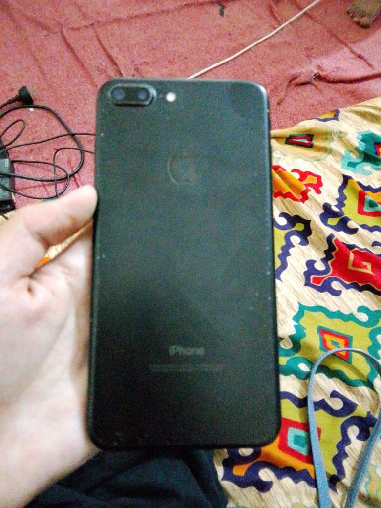 Apple iPhone 7 Plus 7