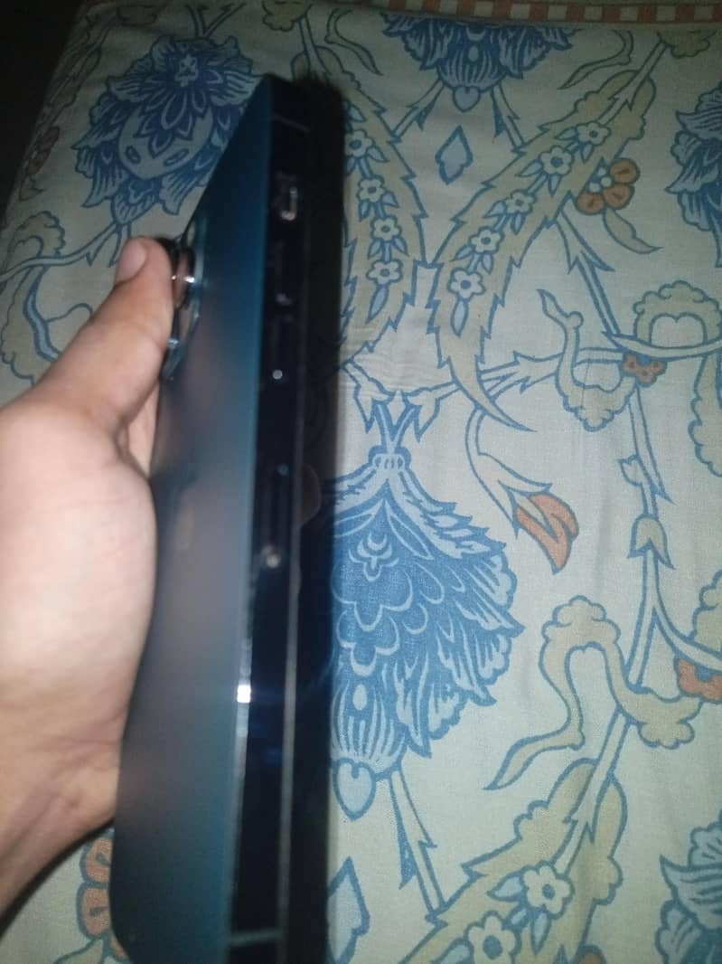 Apple iPhone 12 Pro Max 2