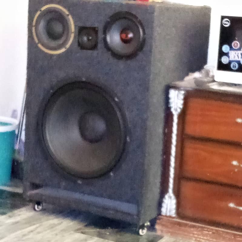 deck amplifier 0