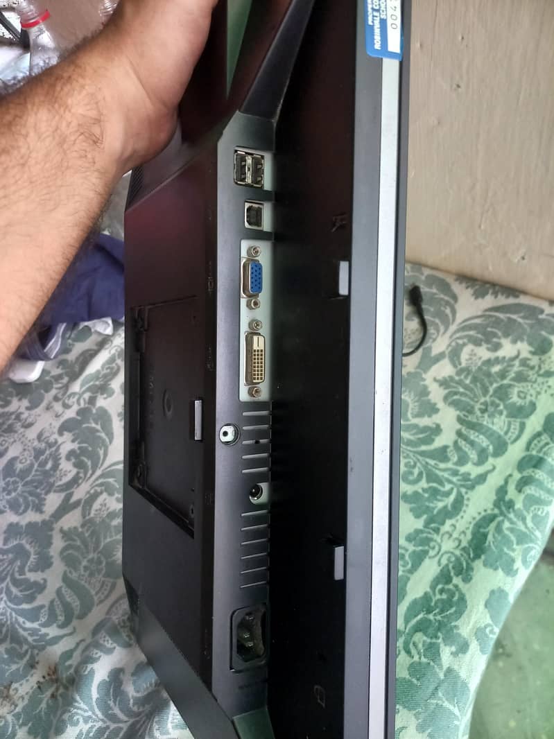 Dell LCD 2