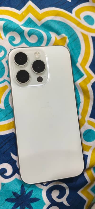 Apple iPhone 15 Pro