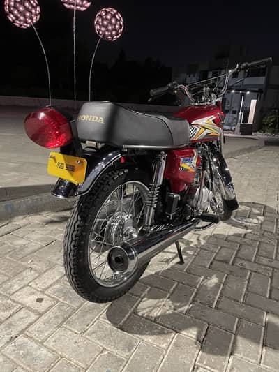 Honda bohat he achi halat ma ha 10 by 10