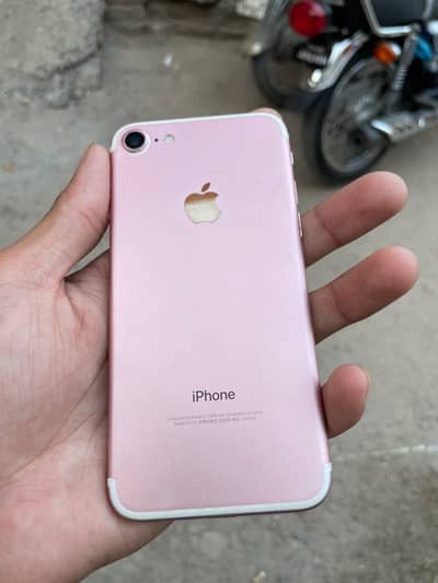 Apple iPhone 7