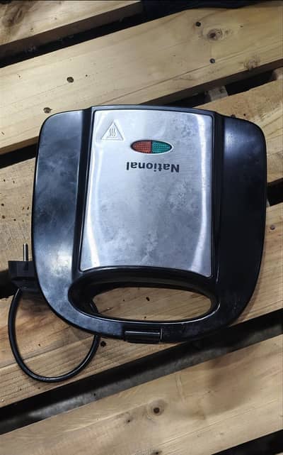 Sandwich Maker for sale just like new