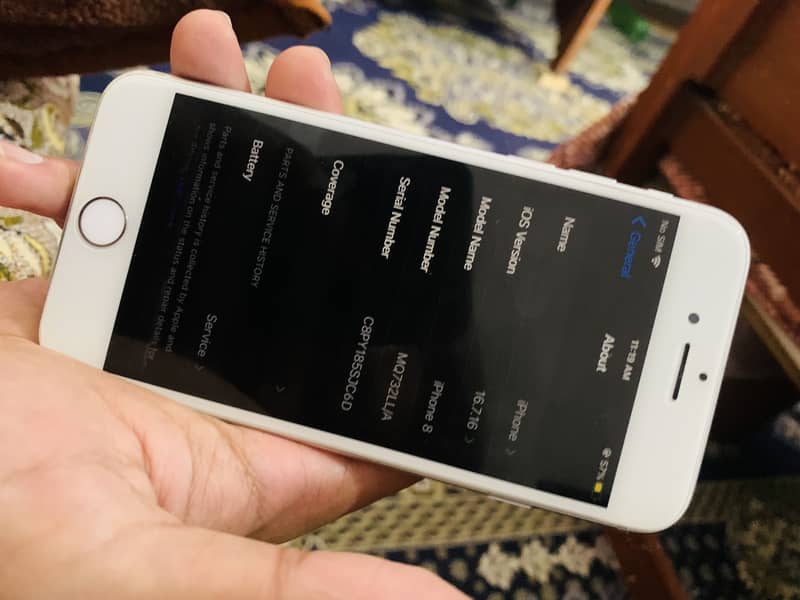 Apple iPhone 8 3