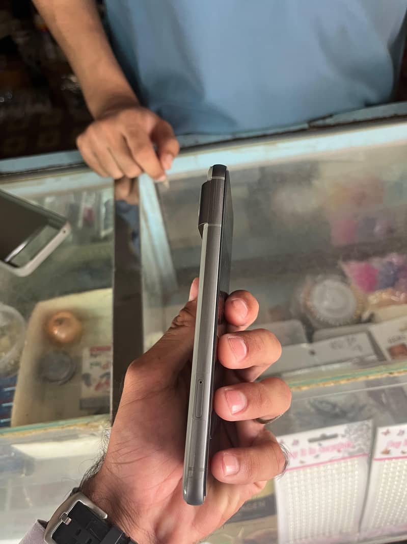 Google Pixel 8 1