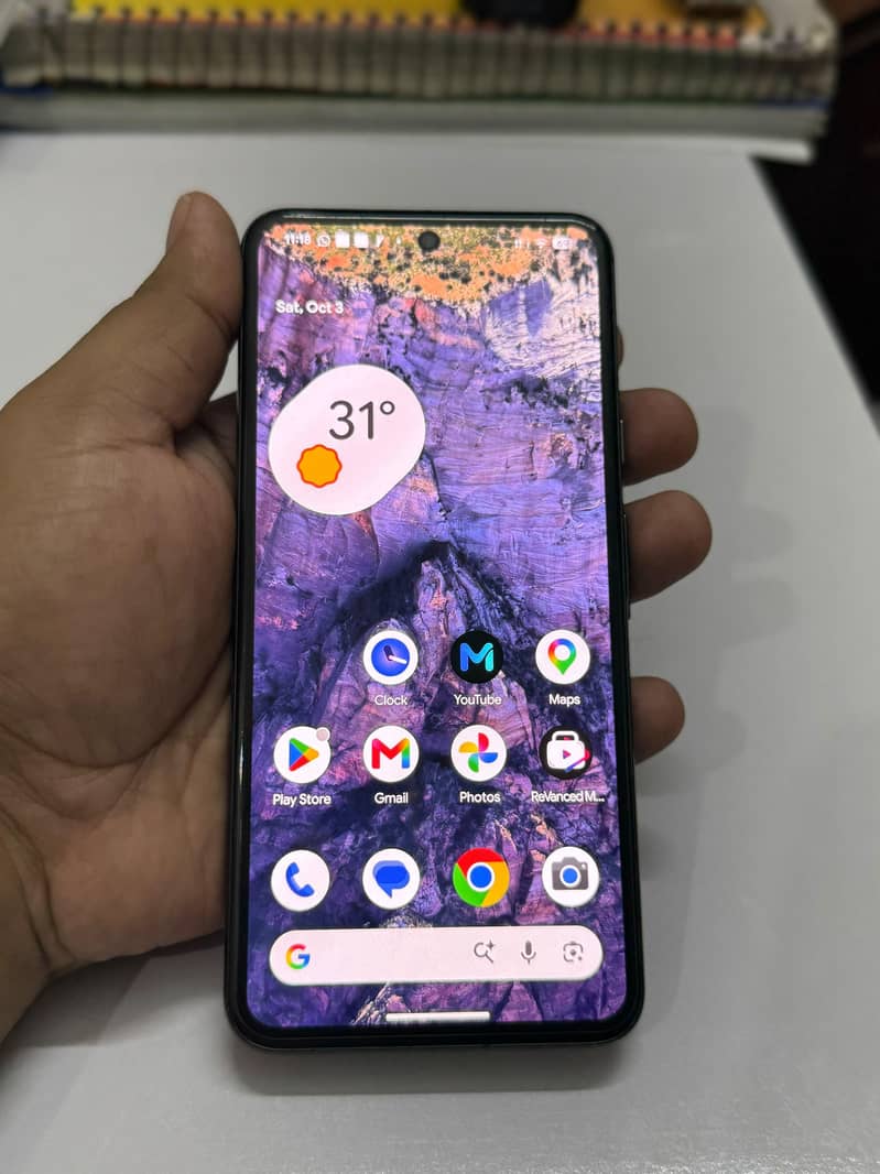 Google Pixel 8 1