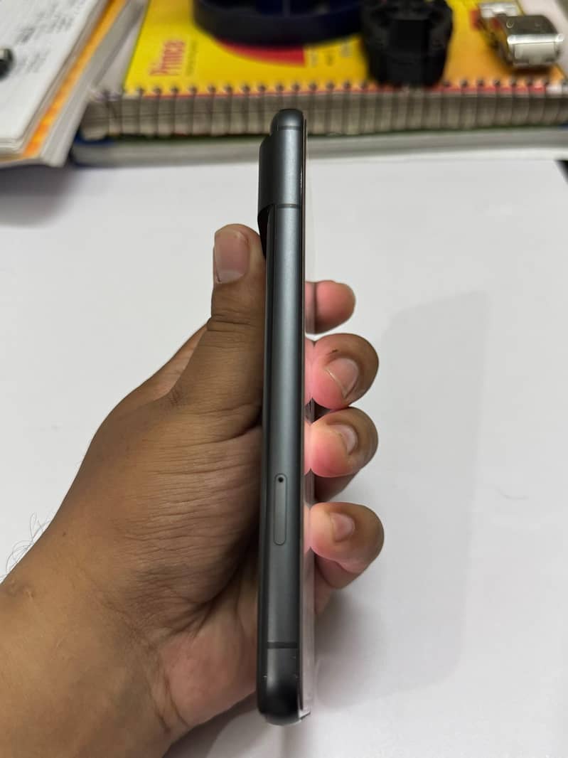 Google Pixel 8 3
