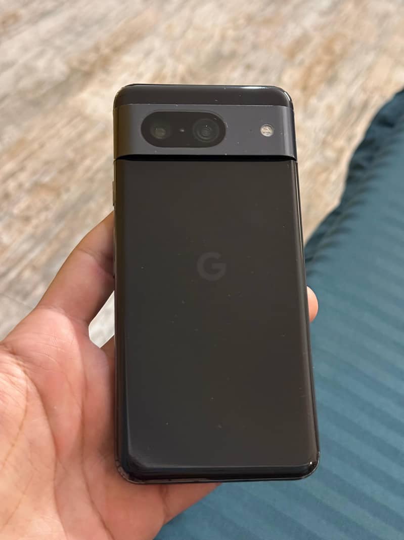 Google Pixel 8 1