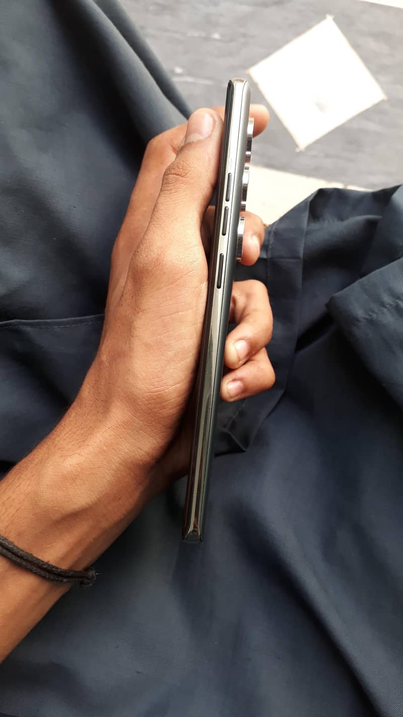 Tecno CAMON 40 Pro 1