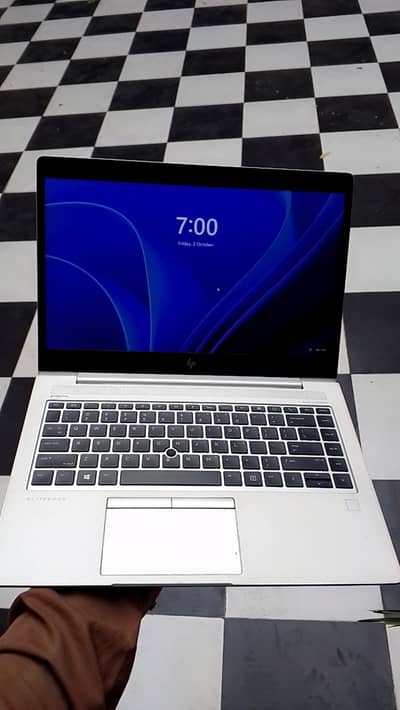 Hp EliteBook i7 8Gb 256Gb nvme