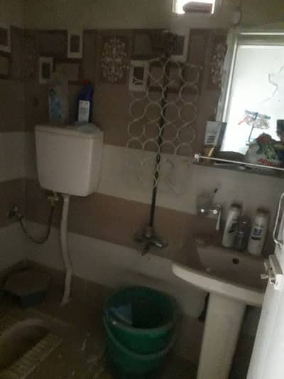 two bed dd apartment for rent in johar