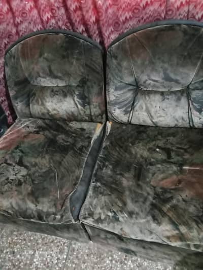 good condition 4 sofas for sale