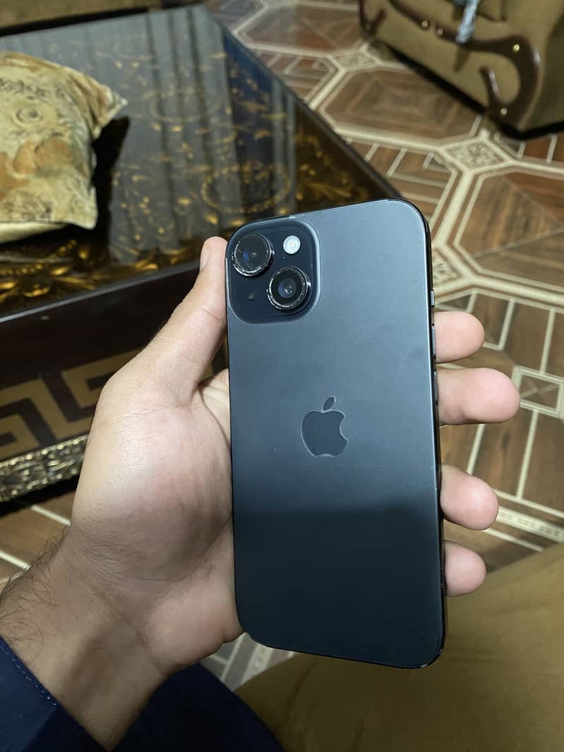 Apple iPhone 15 1