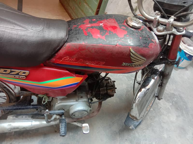 CD 70 cc for sell documents celer 8