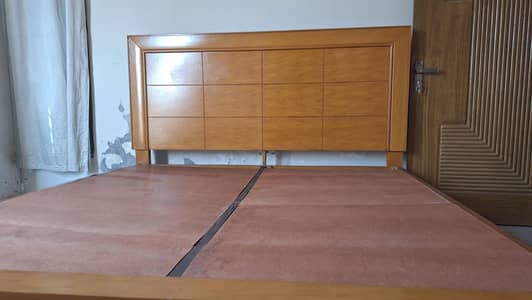 Double bed in good condition