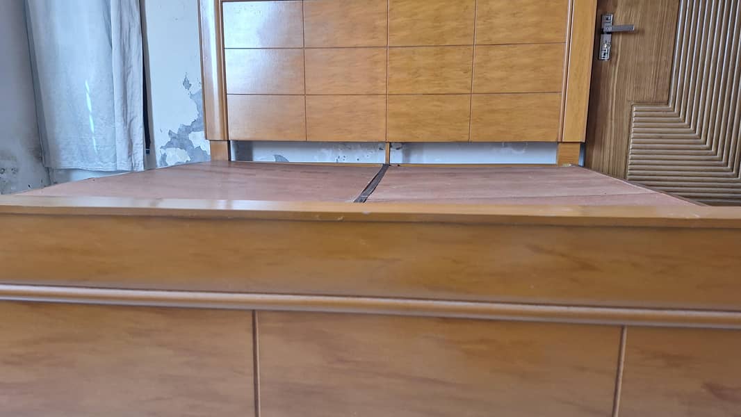 Double bed in good condition 3