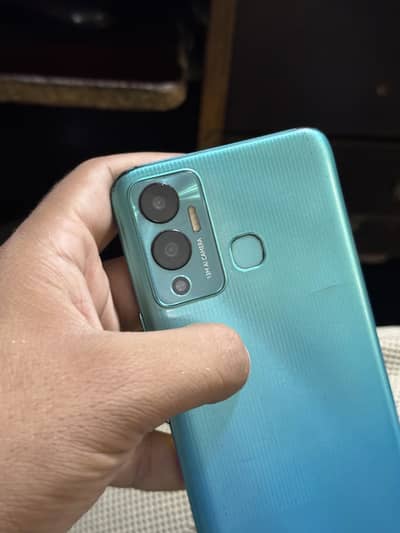 Infinix Hot 12 Play