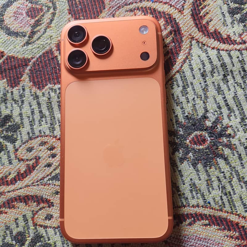 Apple iPhone 17 Pro Max 8