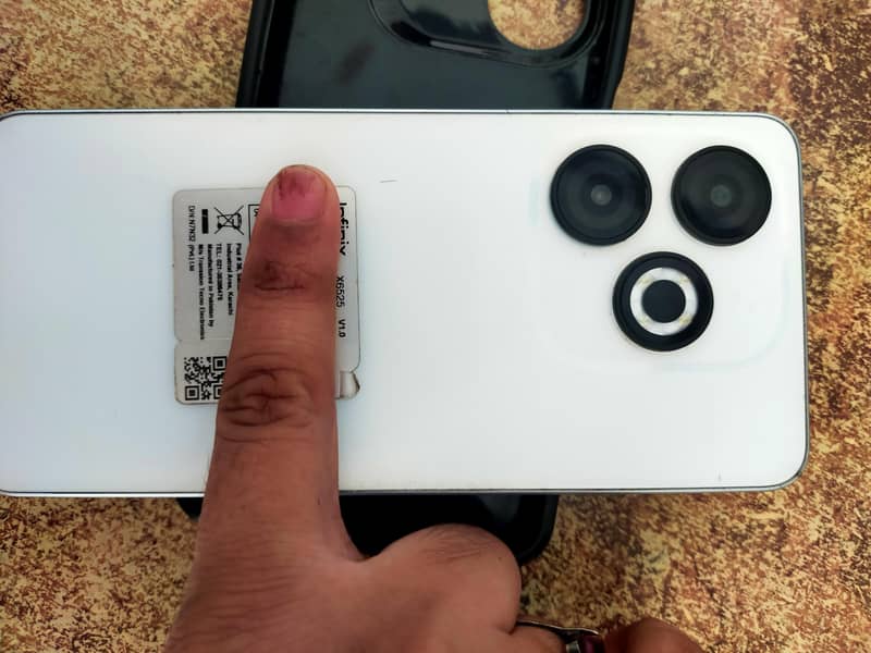 Infinix smart 8 1