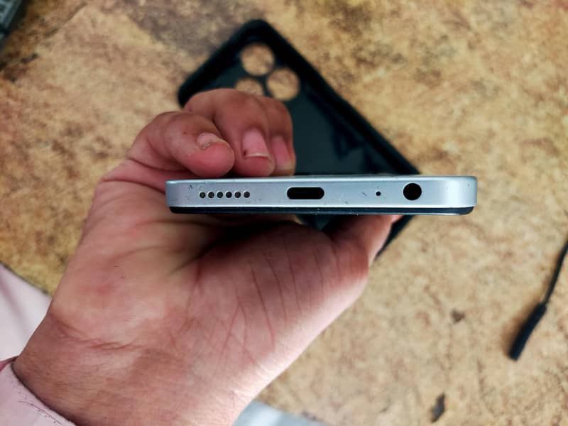 Infinix smart 8 6