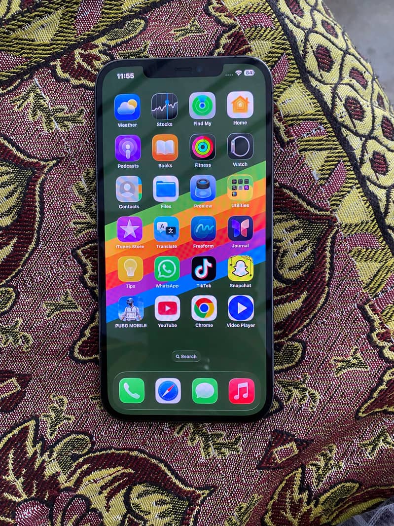 Apple iPhone 12 Pro Max 4