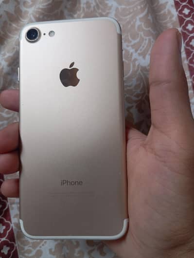 Apple iPhone 7