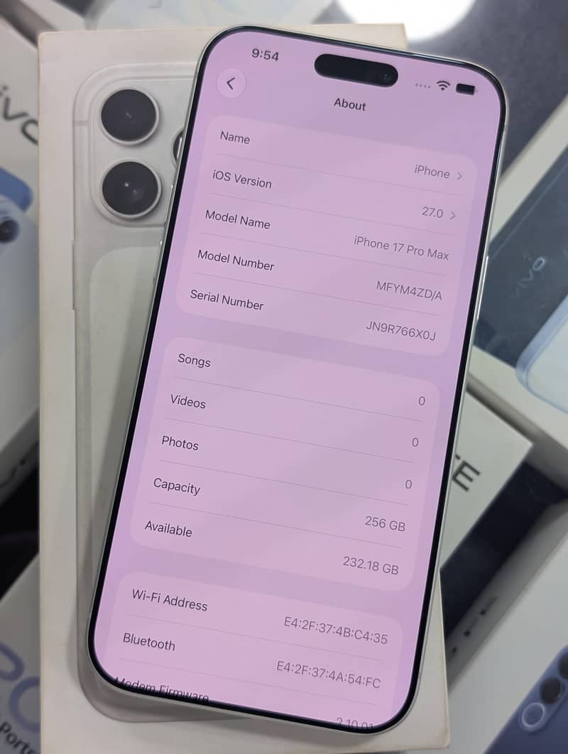 Apple iPhone 17 Pro Max 4