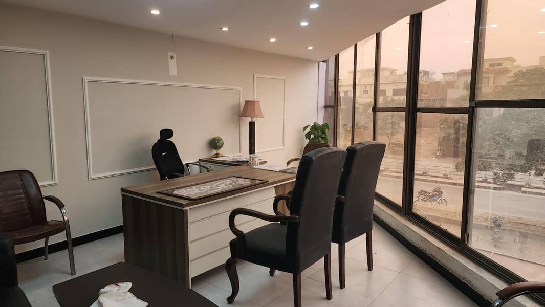 Complete Set Executive Table 1