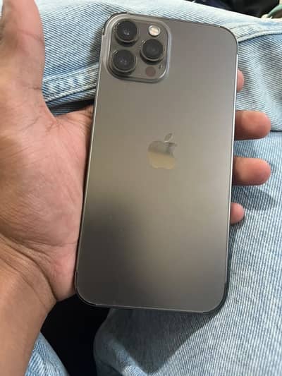 iPhone 12 Pro Max 95% health with sim time available
